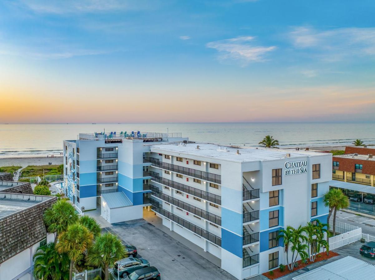 Chateau By The Sea Cocoa Beach Exterior photo